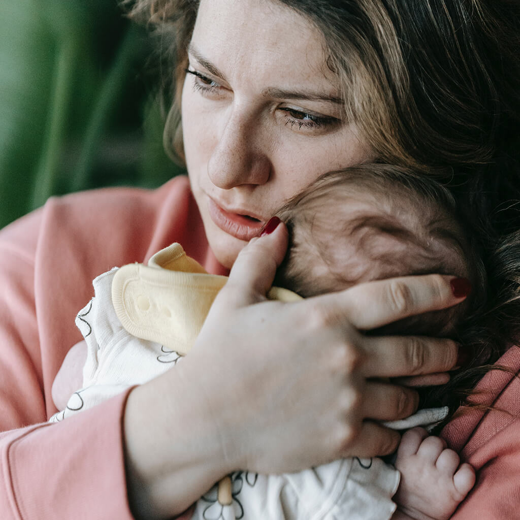 Nehéz érzések szülés után, az anyaságba megérkezni nem mindig könnyű